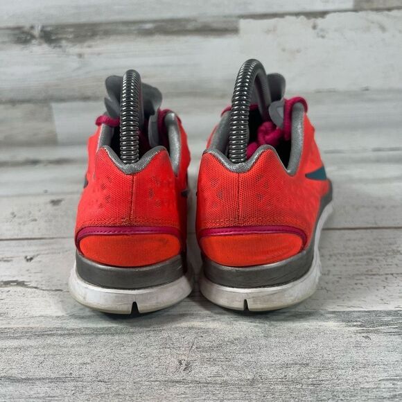 Nike Free 5.0 Womens Road Running Athletic Sneaker Shoes Orange Size 5 - Picture 3 of 8